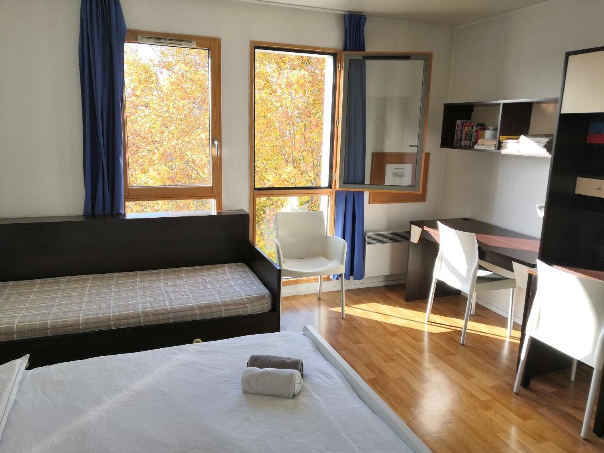 Studio Lumineux 10 Min A La Defense Рюэй-Мальмезон Экстерьер фото